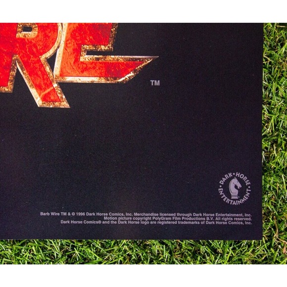 Pam Anderson Barb Wire Movie Poster Dark Horse 1996 #2983 Licensed - Picture 9 of 10